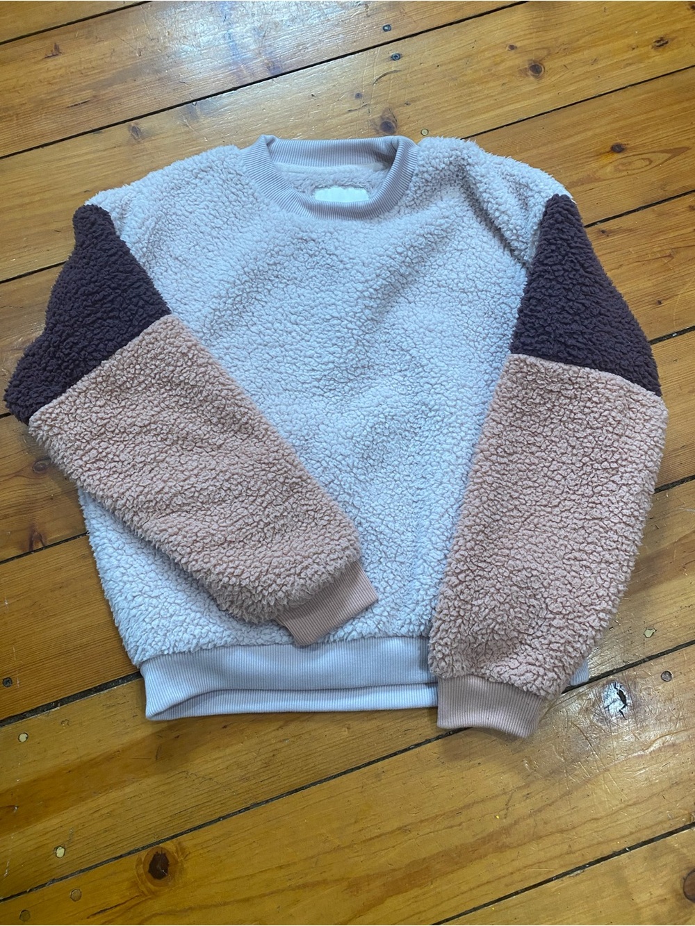 American Eagle Outfitters soft pink, peach & Brown Sherpa Crewneck size small